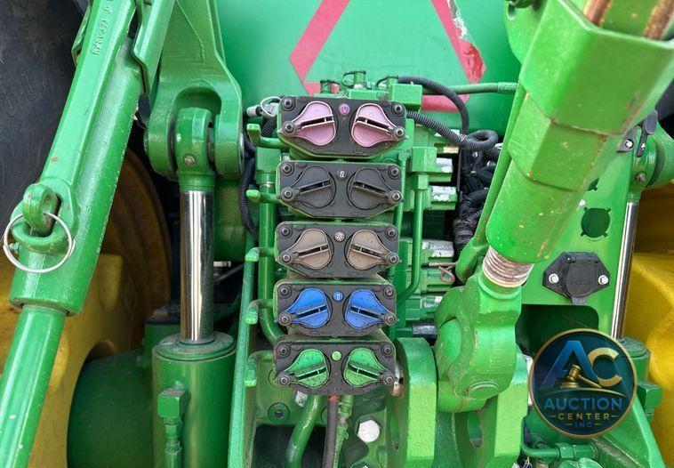 2016 John Deere 8370R MFWD tractor