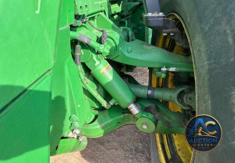 2016 John Deere 8370R MFWD tractor