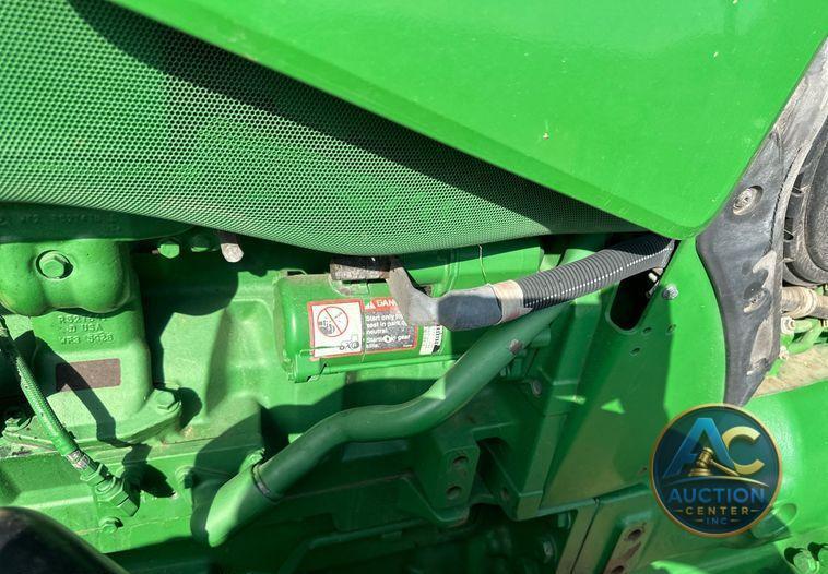 2016 John Deere 8370R MFWD tractor