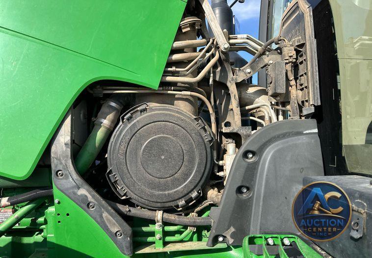 2016 John Deere 8370R MFWD tractor