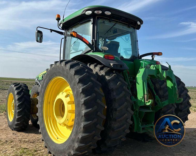 2016 John Deere 8370R MFWD tractor