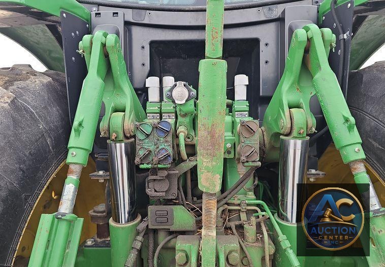 2014 John Deere 6170R MFWD tractor