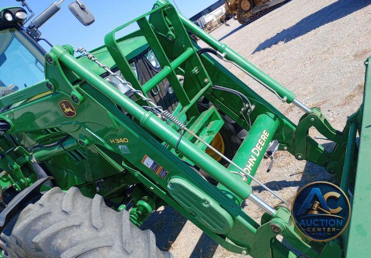 2015 John Deere 6125R MFWD tractor