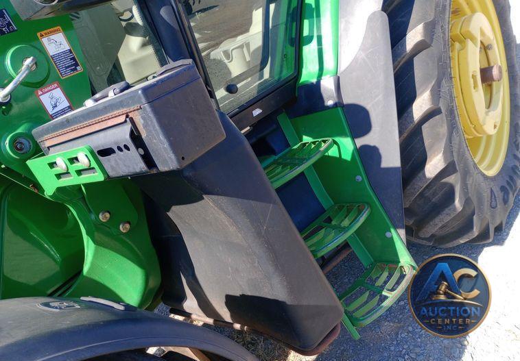 2015 John Deere 6125R MFWD tractor