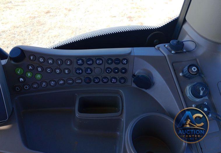 2015 John Deere 6125R MFWD tractor