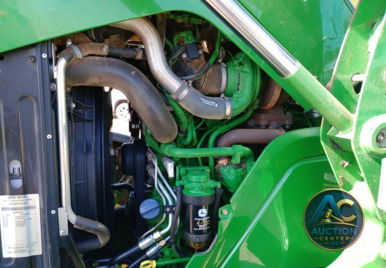 2015 John Deere 6125R MFWD tractor