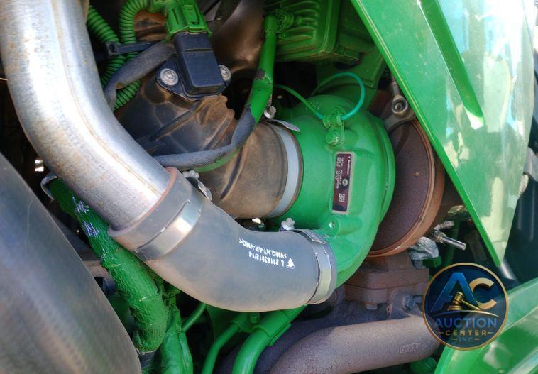 2015 John Deere 6125R MFWD tractor