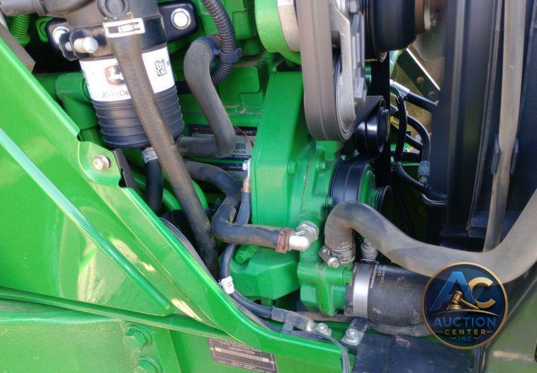 2015 John Deere 6125R MFWD tractor