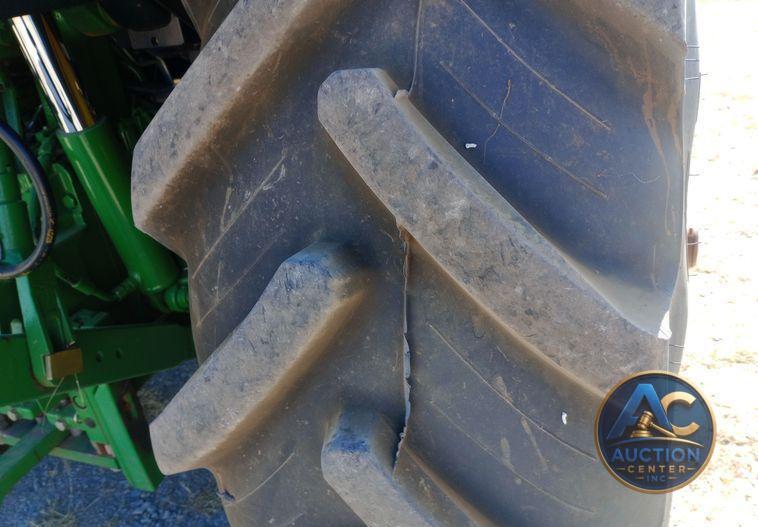 2015 John Deere 6125R MFWD tractor