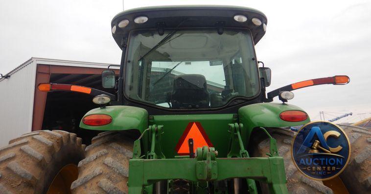 2010 John Deere 8225R MFWD tractor