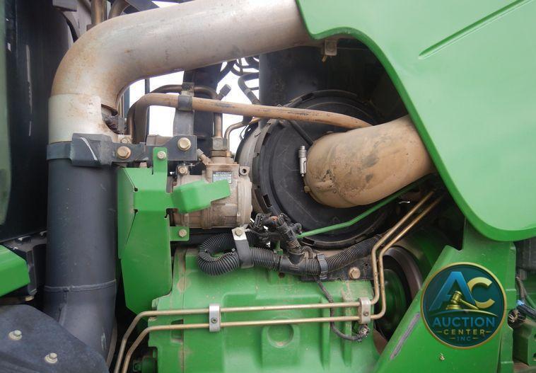 2010 John Deere 8225R MFWD tractor