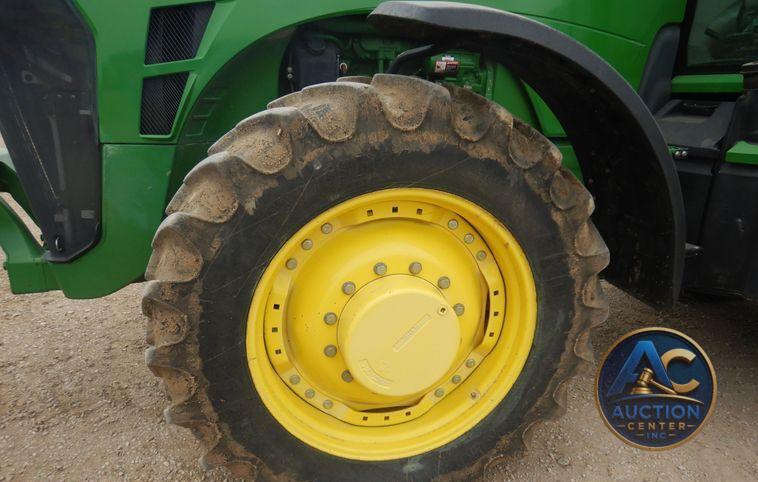 2010 John Deere 8225R MFWD tractor