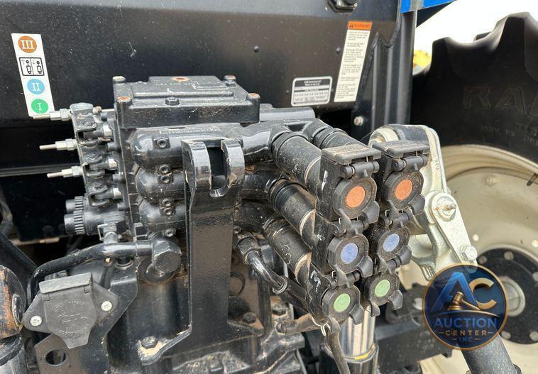 2014 New Holland T6.175  MFWD tractor
