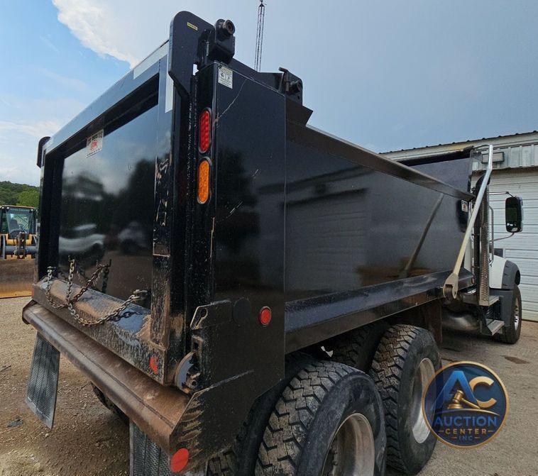 2021 Mack Granite  dump truck