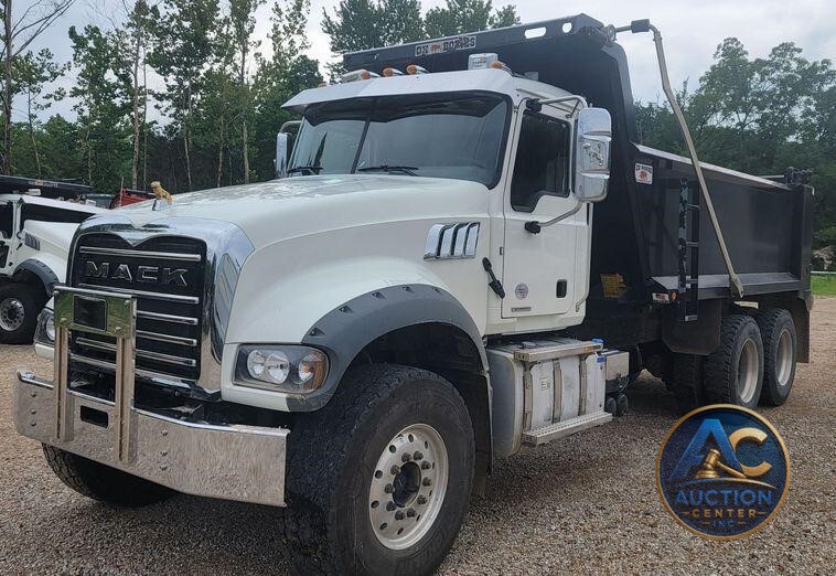 2021 Mack Granite  dump truck