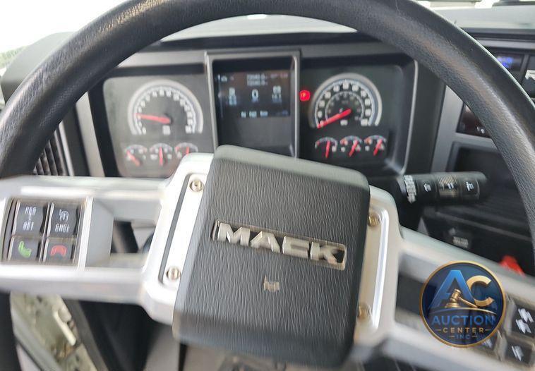 2021 Mack Granite  dump truck