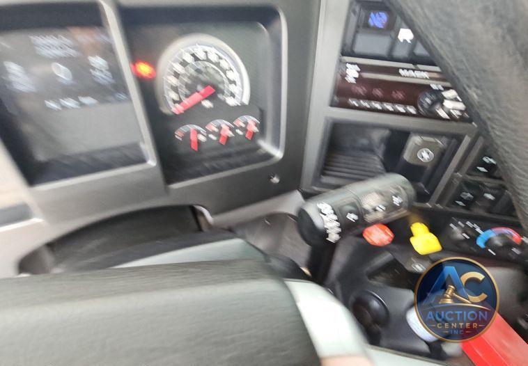 2021 Mack Granite  dump truck
