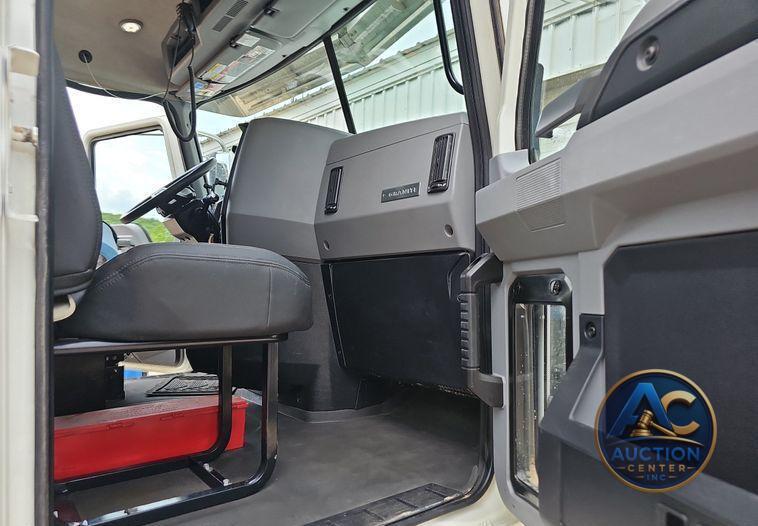 2021 Mack Granite  dump truck