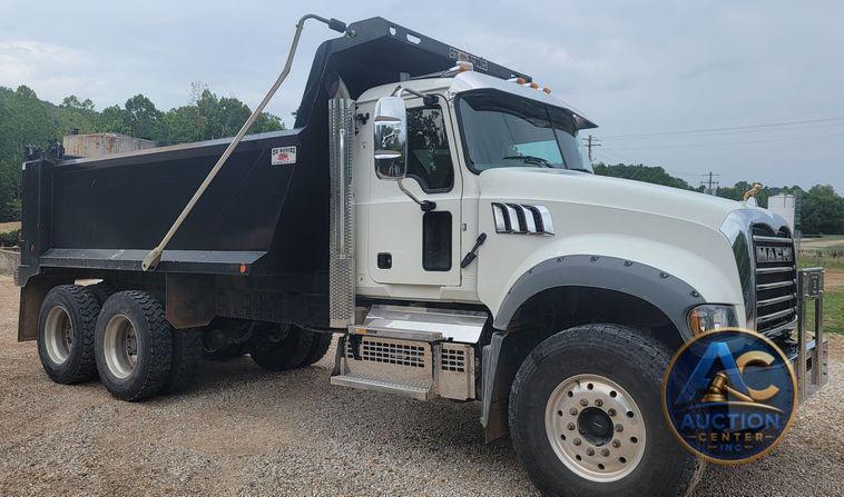 2021 Mack Granite  dump truck