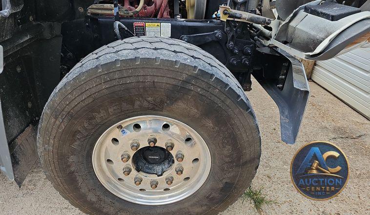 2021 Mack Granite  dump truck