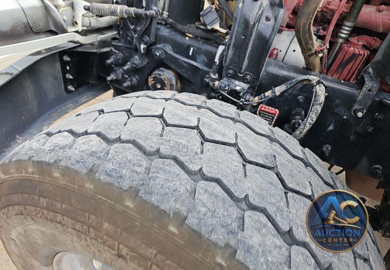 2021 Mack Granite  dump truck