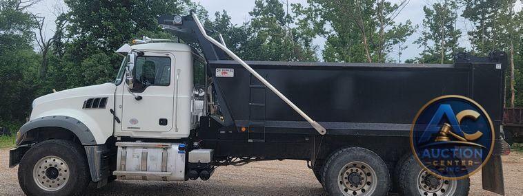 2021 Mack Granite  dump truck