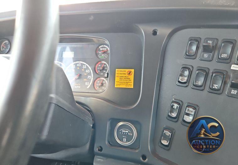 2012 Freightliner  114SD dump truck
