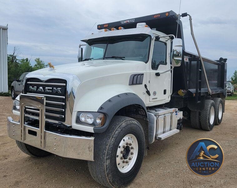 2021 Mack Granite  dump truck