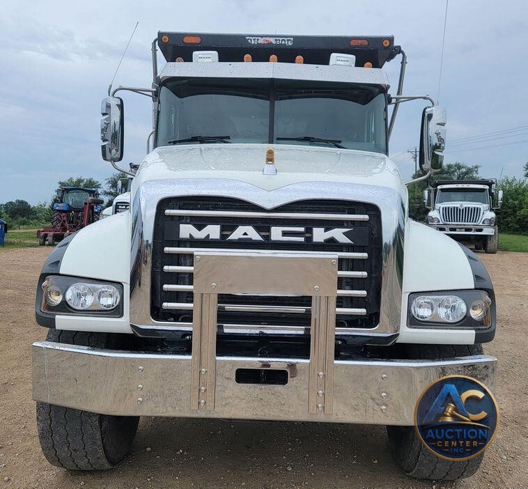 2021 Mack Granite  dump truck