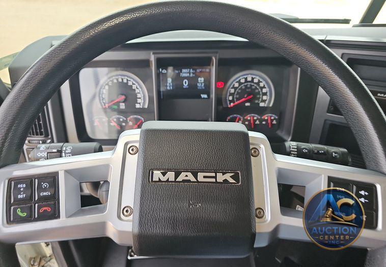 2021 Mack Granite  dump truck