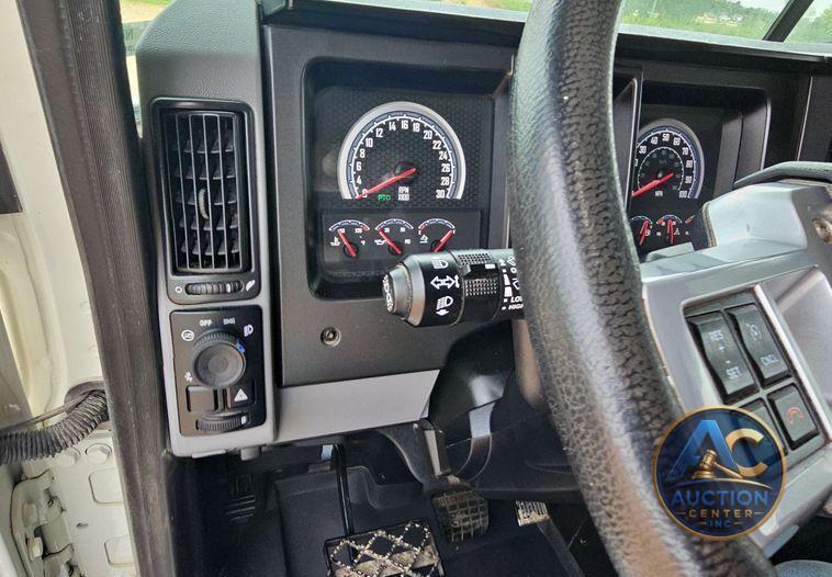 2021 Mack Granite  dump truck