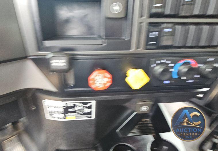 2021 Mack Granite  dump truck