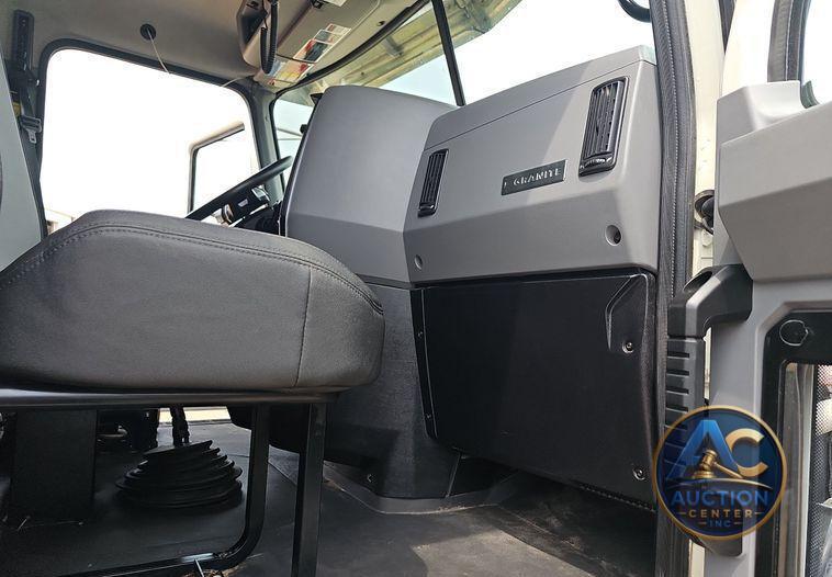 2021 Mack Granite  dump truck