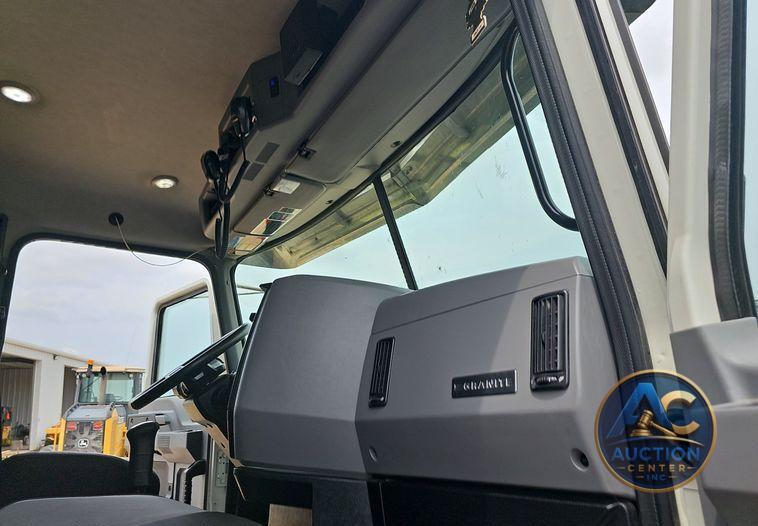 2021 Mack Granite  dump truck
