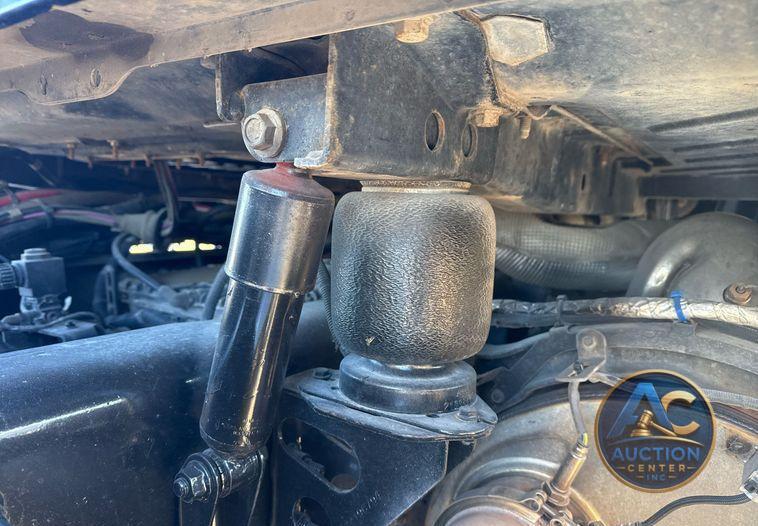 2019 Mack Granite dump truck