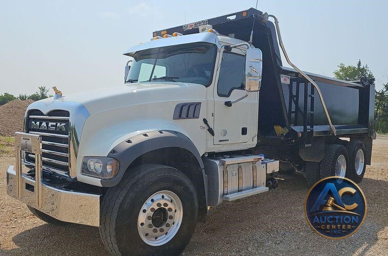 2021 Mack Granite  dump truck