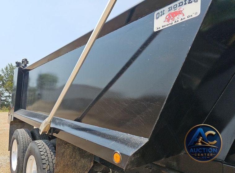 2021 Mack Granite  dump truck