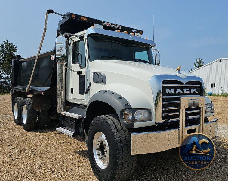 2021 Mack Granite  dump truck
