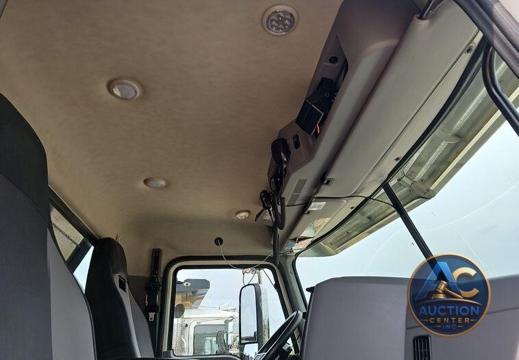 2021 Mack Granite  dump truck