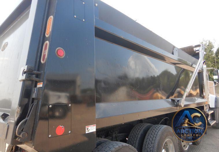 2021 Mack Granite  dump truck