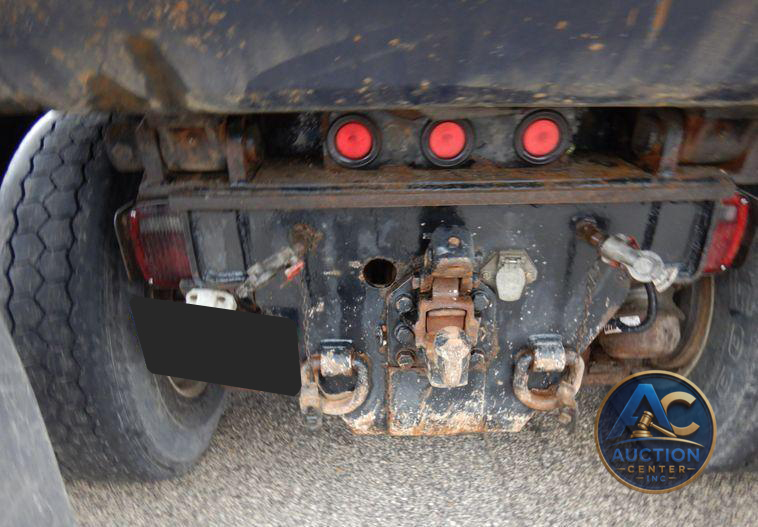 2007 Mack GU713  dump truck