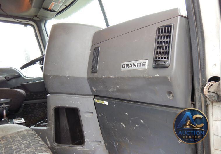 2007 Mack GU713  dump truck