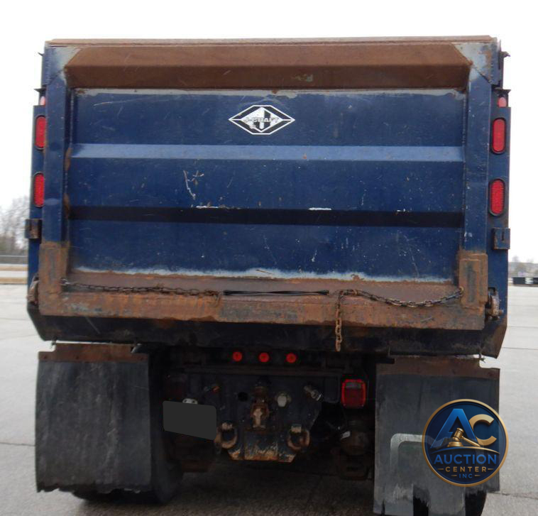 2007 Mack GU713  dump truck