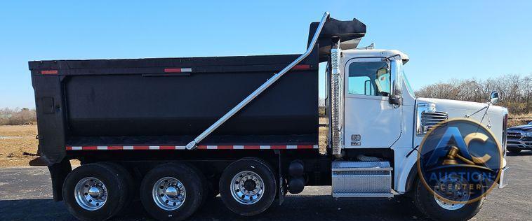 2016 Freightliner Coronado 122SD  dump truck