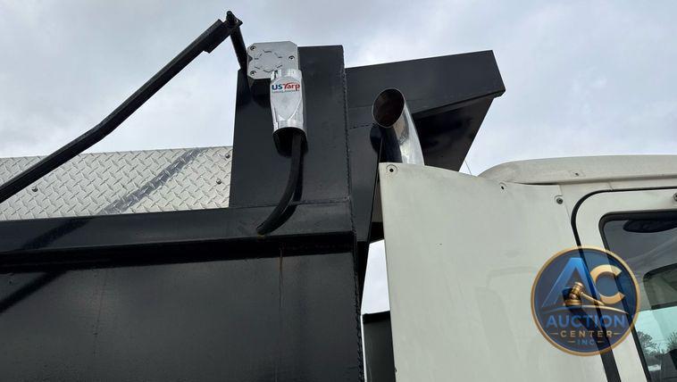 2019 Mack Anthem dump truck