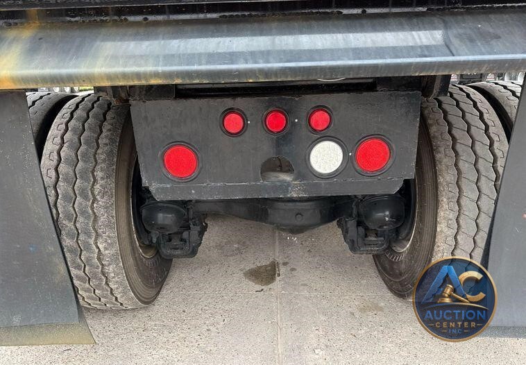 2019 Mack Anthem dump truck