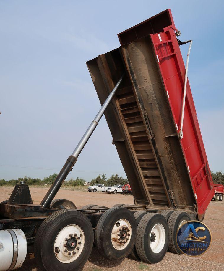 2009 Mack GU713  dump truck