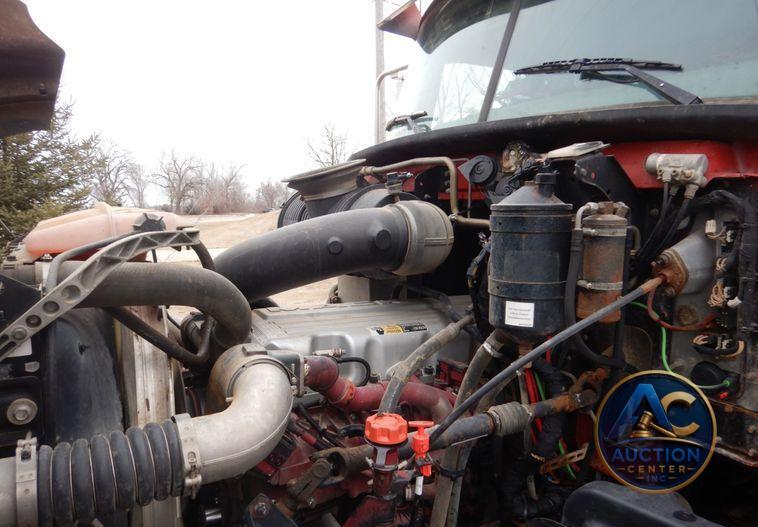 2013 Mack Granite dump truck