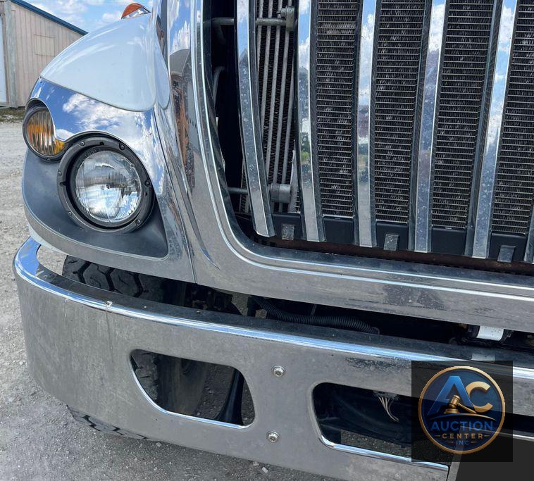 2015 International  7500 SBA dump truck