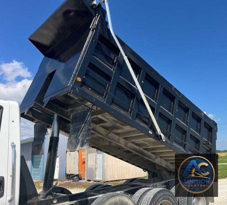 2015 International  7500 SBA dump truck